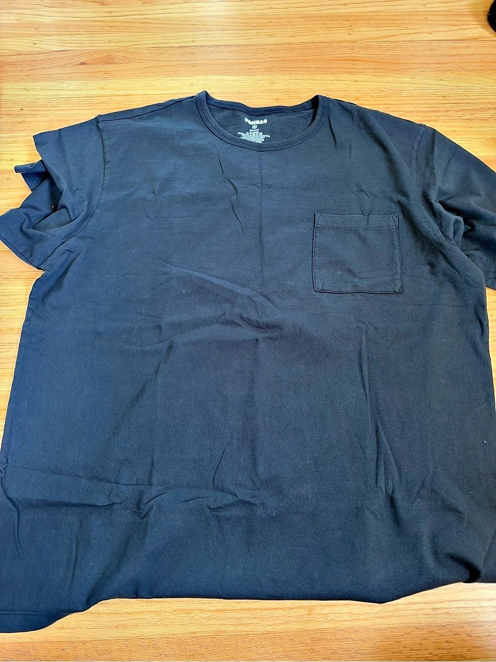 Bombas Men's Premium Weight Pocket Crew Neck T-Shirt Black xLarge